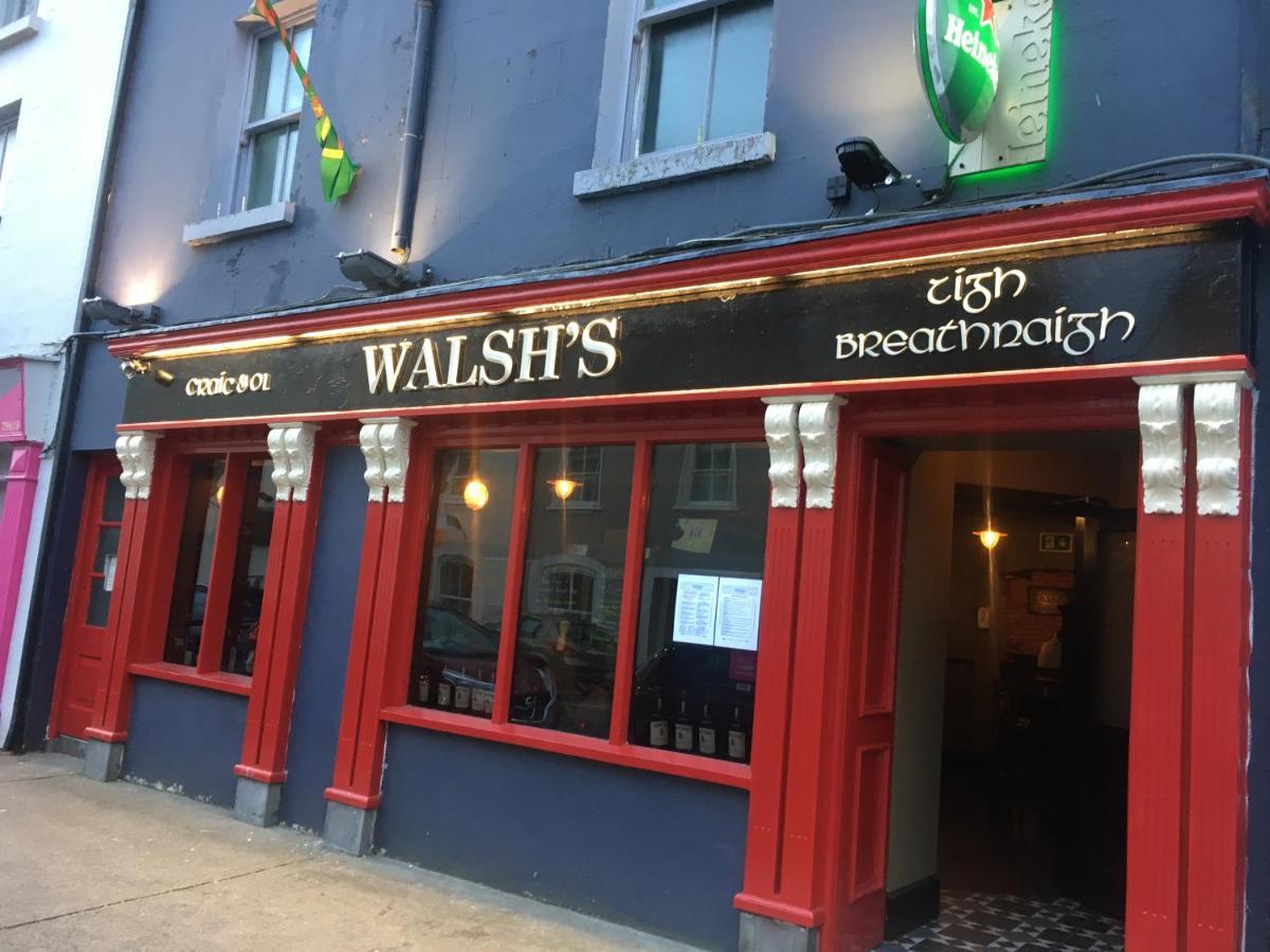 Walsh'S Apartment 2 Westport Esterno foto